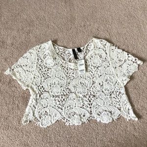 White lace crop tee